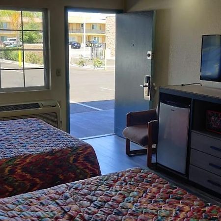 Classic Motel Anaheim Extérieur photo