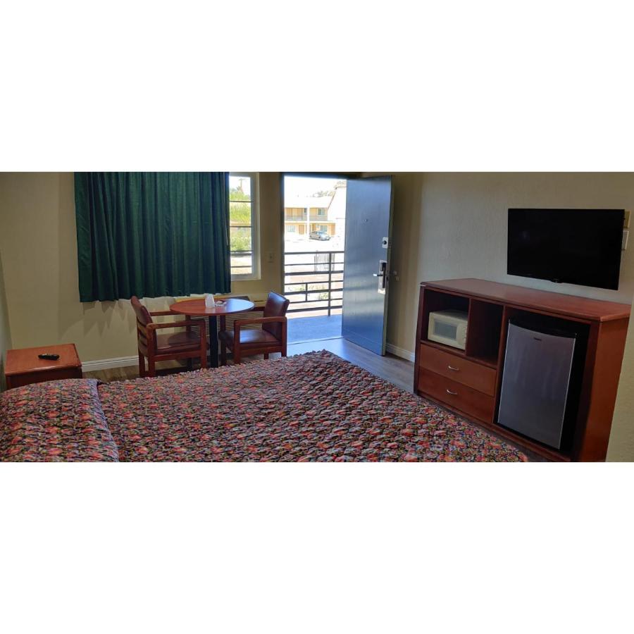 Classic Motel Anaheim Extérieur photo